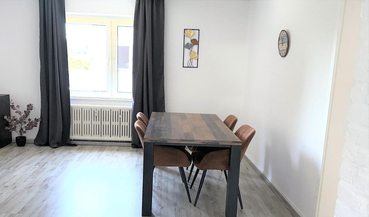 Theox Apartment No 8 - 90Qm Mit 2 Schlafzimmern Und 5 Betten Duisburg Exteriör bild
