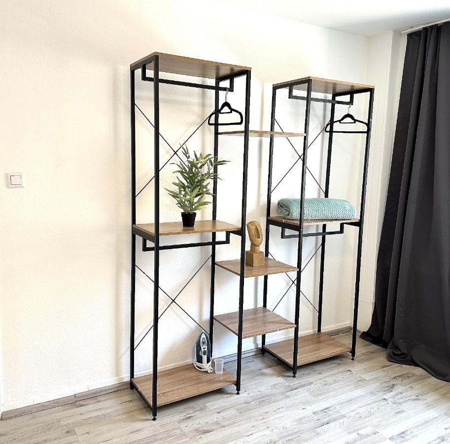 Theox Apartment No 8 - 90Qm Mit 2 Schlafzimmern Und 5 Betten Duisburg Exteriör bild
